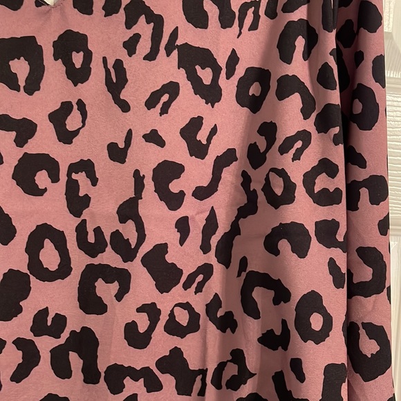 Leopard Print Brown and Black New - Picture 2 of 4